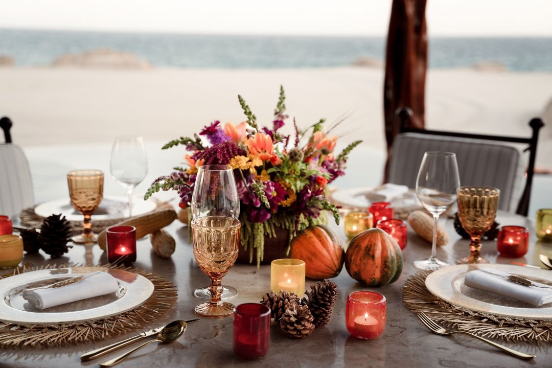Thanksgiving table setting